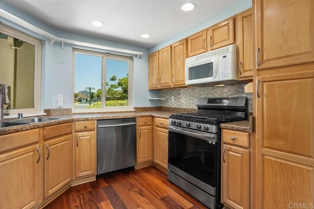 2402 Turnbridge Gln, Escondido, CA 92027 - photo 11