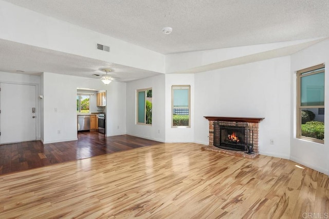 2402 Turnbridge Gln, Escondido, CA 92027 - photo 4