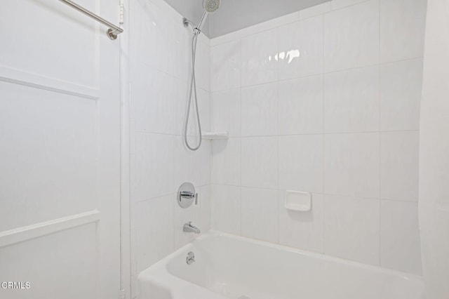 324 N J St, Oxnard, CA 93030 - full bathroom with tub / shower combination