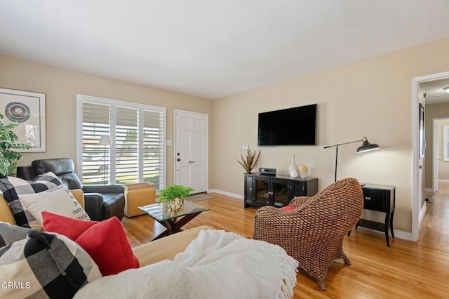 324 N J St, Oxnard, CA 93030 - living room featuring light wood-style flooring