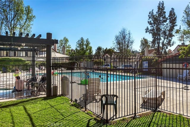 371 N Melrose Dr Unit A, Vista, CA 92083 - view of community pool