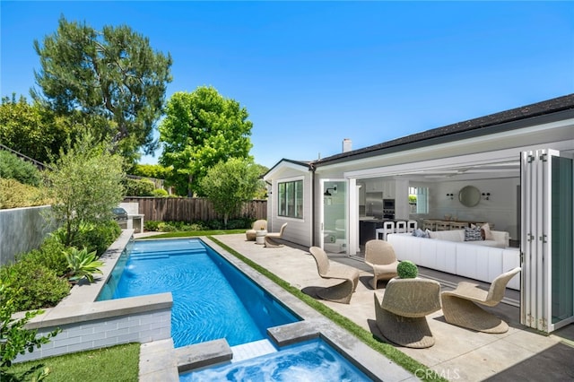 1456 Key Vw, Corona Del Mar, CA 92625 - view of pool featuring a fenced backyard, a pool with connected hot tub, and a patio area