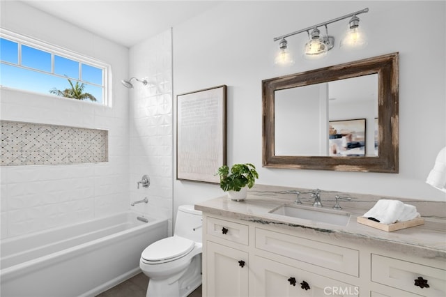 1456 Key Vw, Corona Del Mar, CA 92625 - full bath with tub / shower combination and vanity