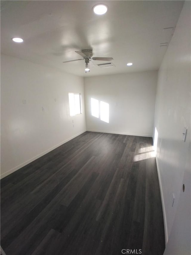 40575 Summerset Rd, Newberry Springs, CA 92365 - empty room with a ceiling fan, dark wood finished floors, and recessed lighting