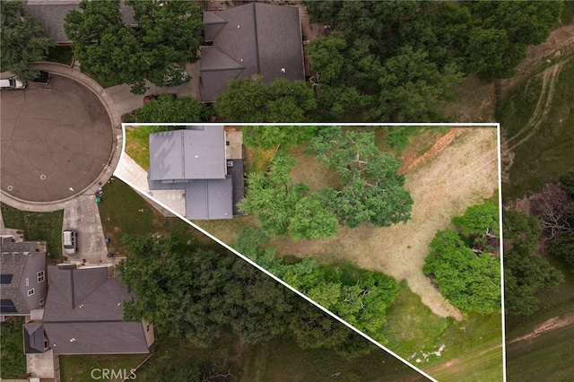 255 Sparrow Ct, Red Bluff, CA 96080 - aerial overview of property's location featuring property parcel outlined