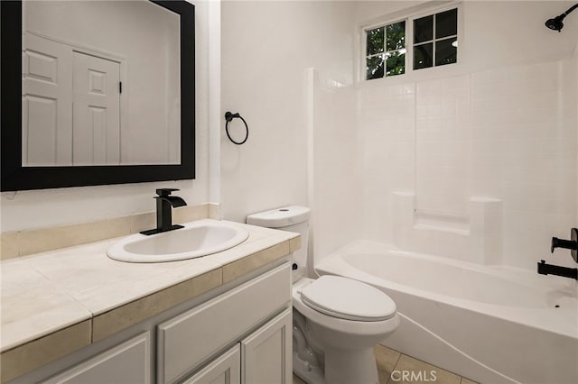 255 Sparrow Ct, Red Bluff, CA 96080 - bathroom with vanity, bathing tub / shower combination, and tile patterned flooring
