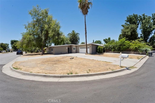 4001 Rinker Way, Bakersfield, CA 93309 - single story home featuring an attached garage and concrete driveway
