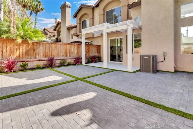 37 Conch Reef, Aliso Viejo, CA 92656 - view of patio with a pergola