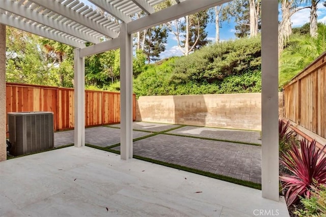37 Conch Reef, Aliso Viejo, CA 92656 - fenced backyard with a pergola and a patio area