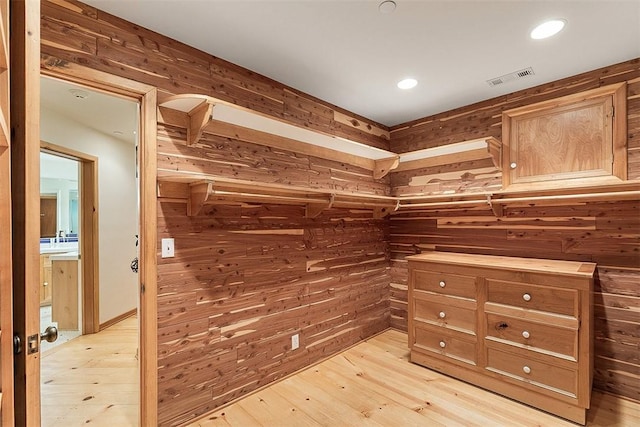 28971 N Shore Rd, Lake Arrowhead, CA 92352 - spacious closet featuring light wood finished floors