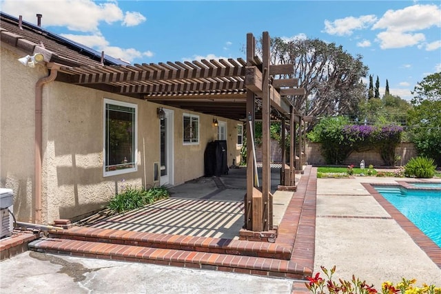 8291 Jennet St, Rancho Cucamonga, CA 91701 - fenced backyard with a patio