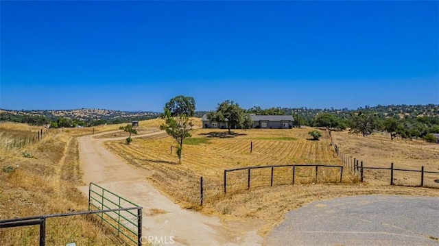 35095 Rough Rider Way, Raymond, CA 93653 - view of yard with a rural view