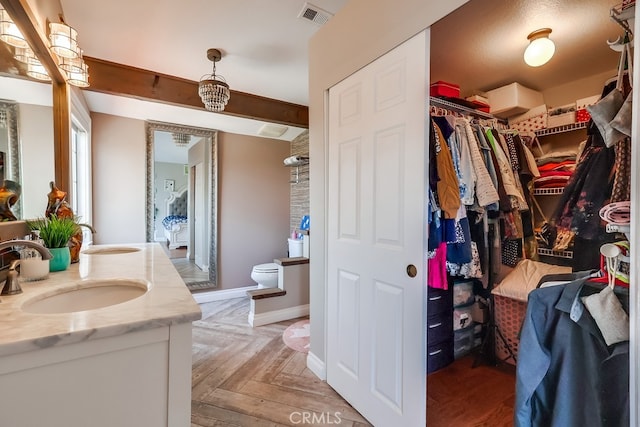 24813 Sagecrest Cir, Stevenson Ranch, CA 91381 - bathroom with double vanity and a spacious closet