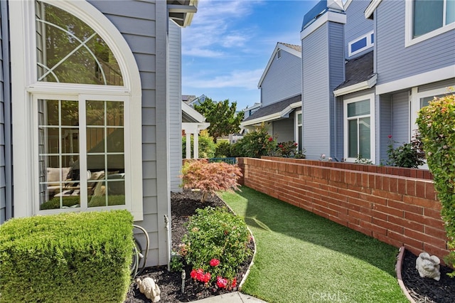 407 Mountain Laurel Ct, Mountain View, CA 94043 - view of yard