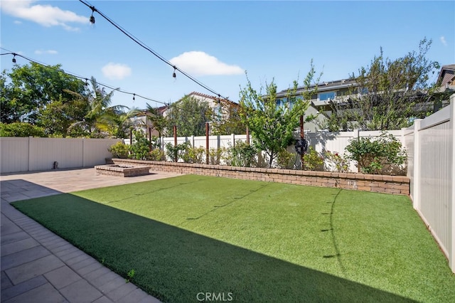 531 Owens River Dr, Oxnard, CA 93036 - fenced backyard with a patio area