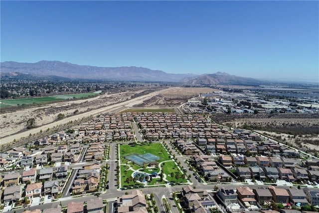 531 Owens River Dr, Oxnard, CA 93036 - aerial view of residential area with mountains