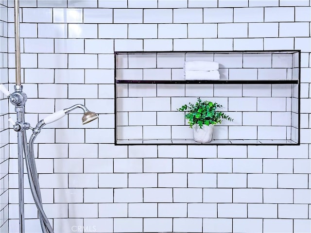 4216 Dalton Ave, Los Angeles, CA 90062 - detailed view