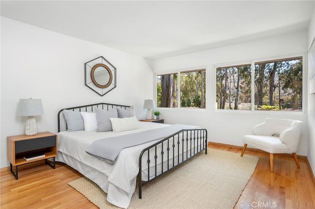 105 Via Capay, Palos Verdes Estates, CA 90274 - bedroom featuring light wood-style flooring and baseboards
