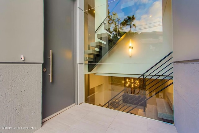 940 Burleigh Dr, Pasadena, CA 91105 - view of stairs