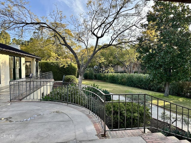 1425 Wentworth Ave, Pasadena, CA 91106 - view of patio