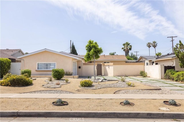 14700 Clymer St, San Fernando, CA 91345 - photo 1