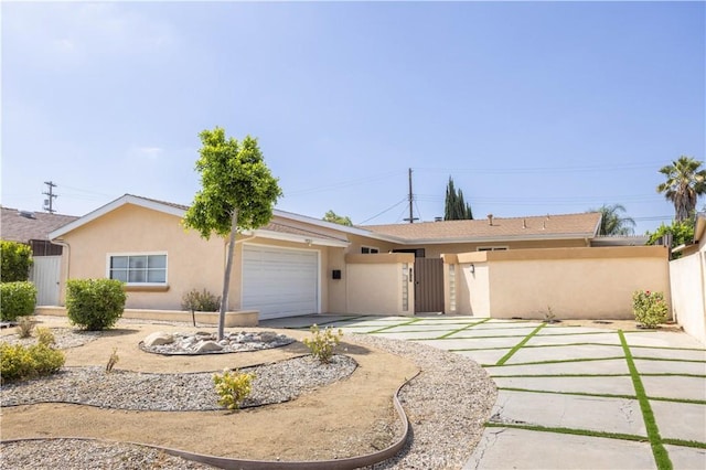 14700 Clymer St, San Fernando, CA 91345 - photo 2