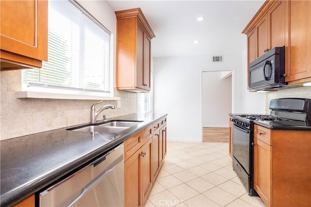 14700 Clymer St, San Fernando, CA 91345 - photo 16