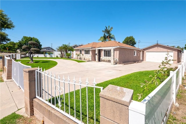12711 Leroy Ave, Garden Grove, CA 92841 - single story home featuring driveway