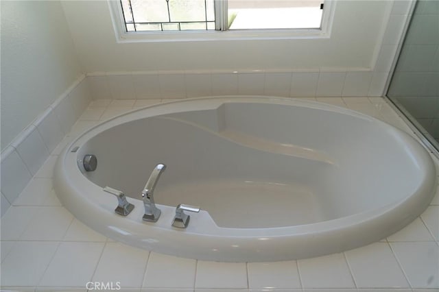2417 Lenai Cir, Corona, CA 92879 - bathroom view of a bath