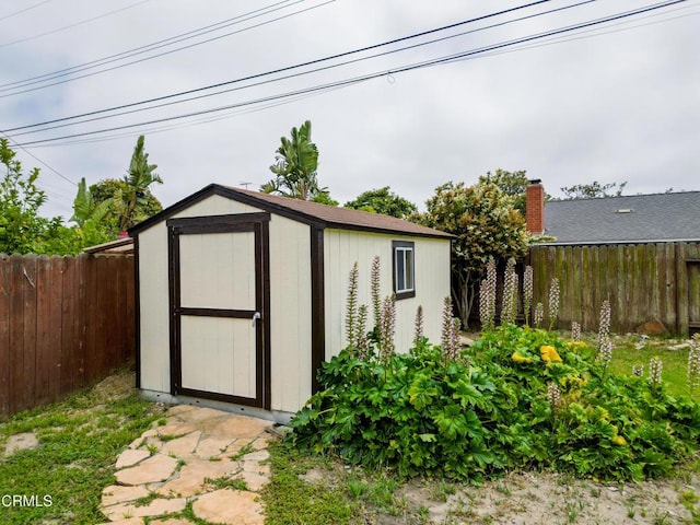 1100 Dahlia St, Oxnard, CA 93036 - view of shed featuring a fenced backyard