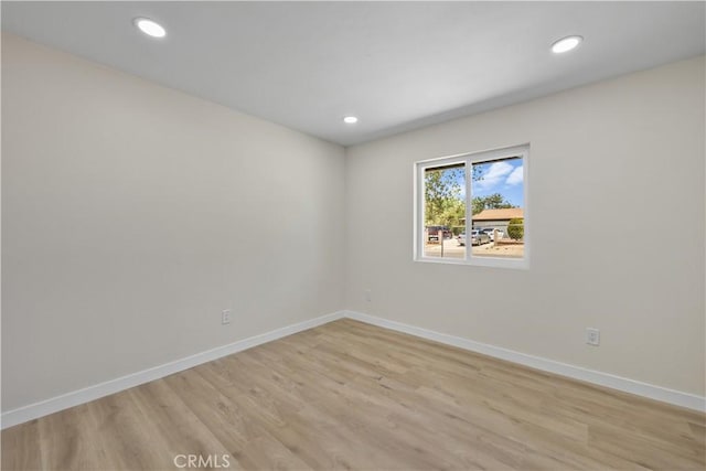 40635 159th St E, Lancaster, CA 93535 - empty room featuring light wood-type flooring and recessed lighting