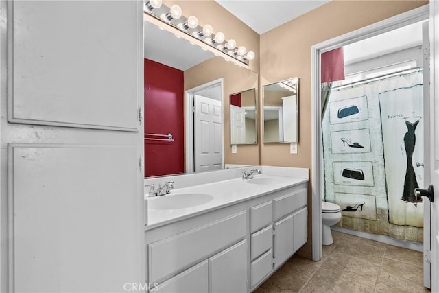 29513 Blake Way, Canyon Country, CA 91387 - full bath featuring double vanity and a shower with shower curtain