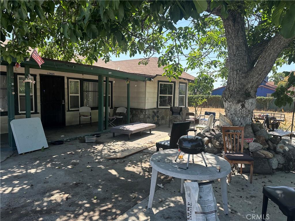 12465 Fineview St, El Monte, CA 91732 - view of patio / terrace