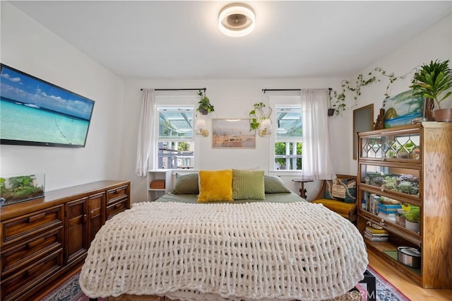 2848 S Kerckhoff Ave, San Pedro, CA 90731 - bedroom with wood finished floors