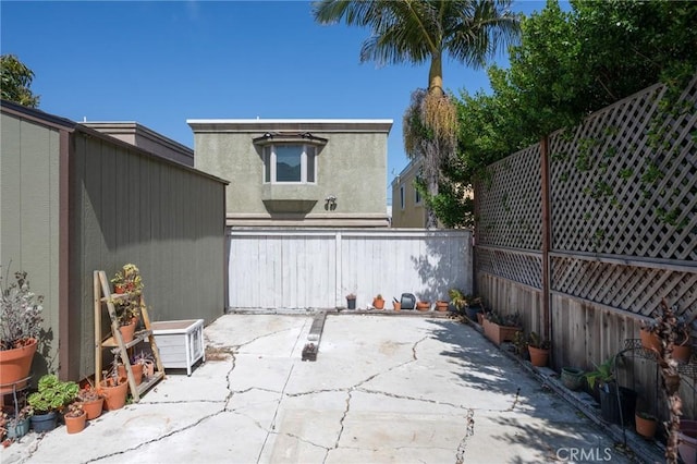 2848 S Kerckhoff Ave, San Pedro, CA 90731 - fenced backyard featuring a patio