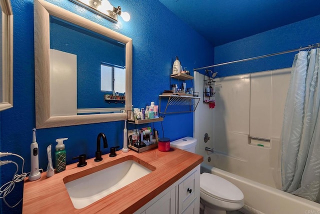 6743 Radio Dr, San Diego, CA 92114 - bathroom featuring shower / tub combo with curtain, a textured wall, and vanity