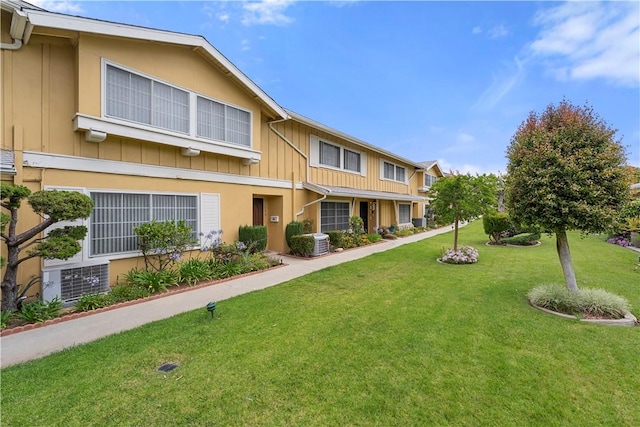 3500 W Manchester Blvd Unit 240, Inglewood, CA 90305 - view of front of house featuring board and batten siding and a front lawn