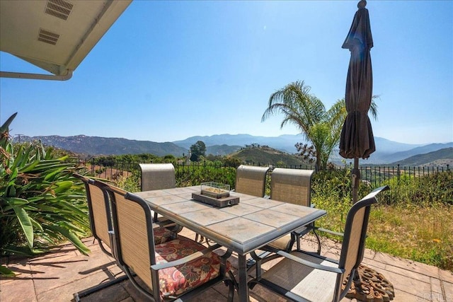 772 Rainbow Crest Rd, Fallbrook, CA 92028 - view of patio with outdoor dining area and a mountain view