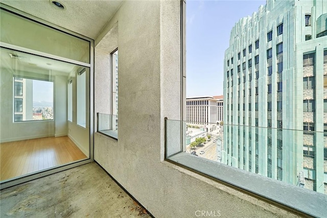 3810 Wilshire Blvd Unit 805, Los Angeles, CA 90010 - view of balcony