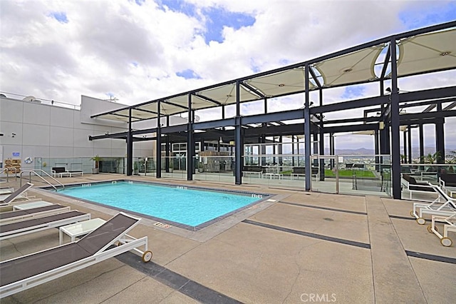 3810 Wilshire Blvd Unit 805, Los Angeles, CA 90010 - community pool featuring a patio
