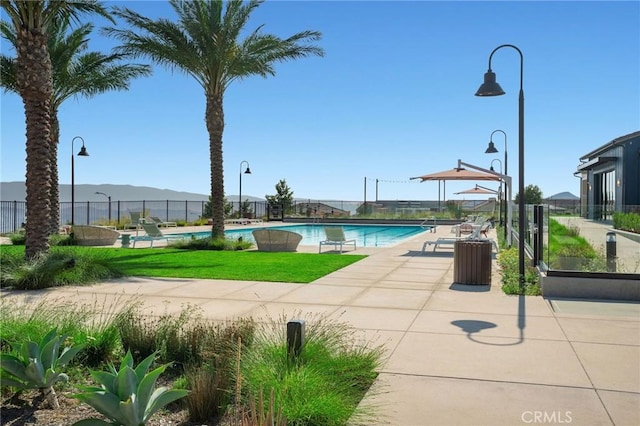 28511 Sparrow Way, Saugus, CA 91350 - community pool featuring a patio area