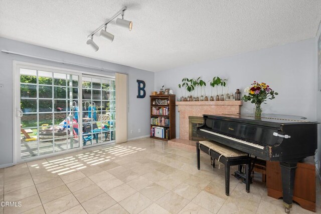 803 Green Valley Dr, Thousand Oaks, CA 91320 - photo 16