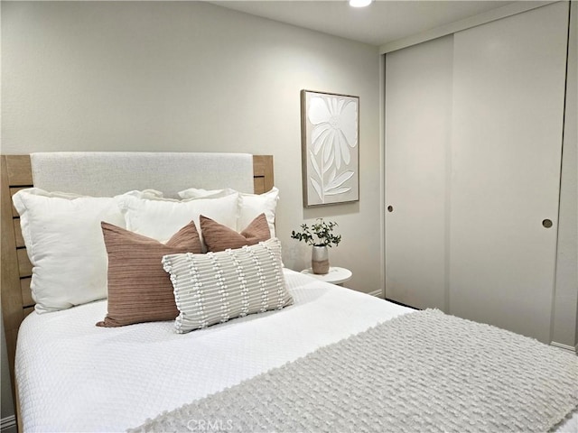 868 Ethelinda Way, Brea, CA 92821 - bedroom featuring a closet and recessed lighting