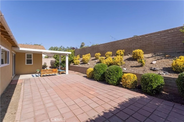 2217 E Brower St, Simi Valley, CA 93065 - fenced backyard with a patio