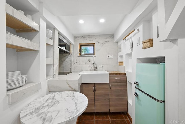 1683 Linwood St, San Diego, CA 92103 - bathroom featuring vanity and recessed lighting