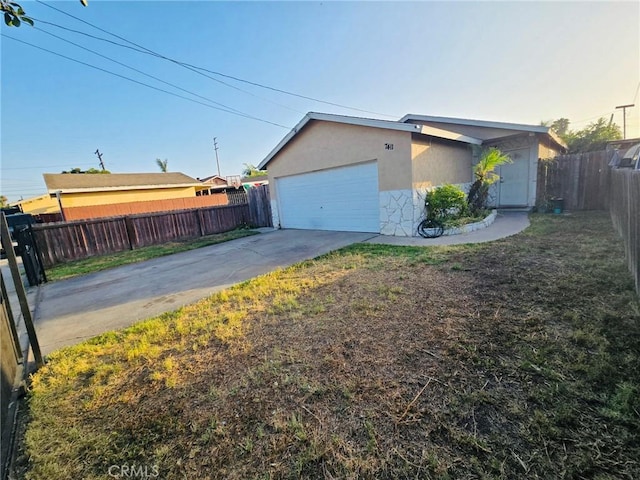 7411 Elsie St, Los Angeles, CA 90001 - photo 6