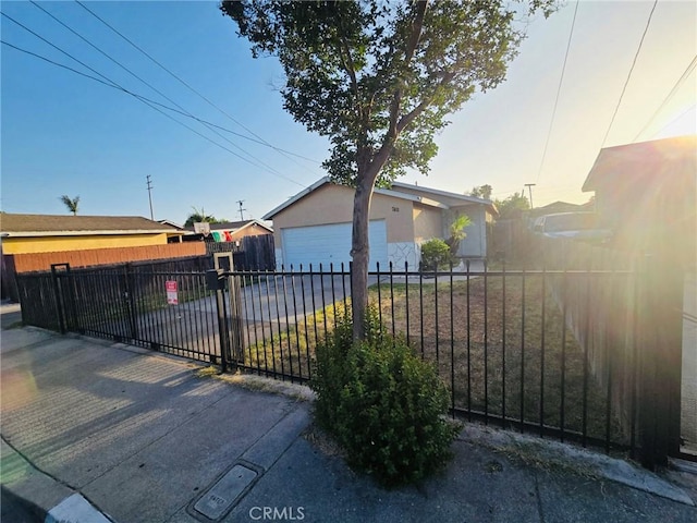 7411 Elsie St, Los Angeles, CA 90001 - photo 7