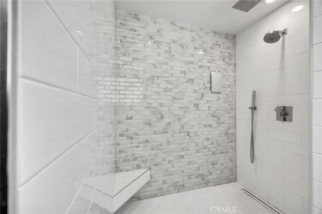 772 N Malden Ave, Fullerton, CA 92832 - bathroom featuring a tile shower