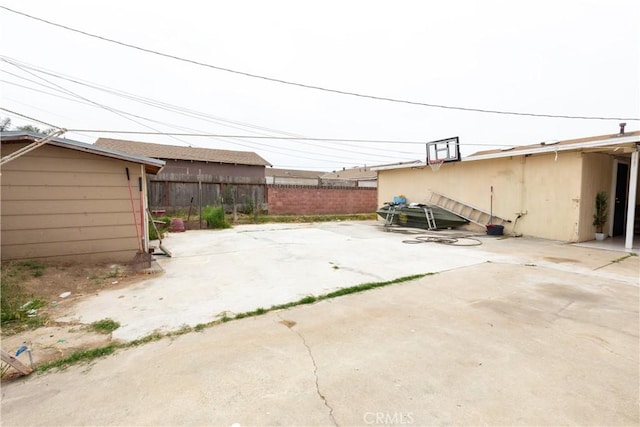 2820 S M St, Oxnard, CA 93033 - view of patio / terrace