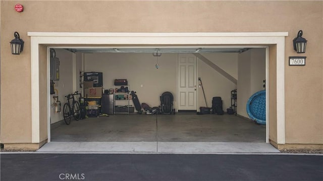7600 Channel View St, Chino, CA 91708 - garage featuring water heater